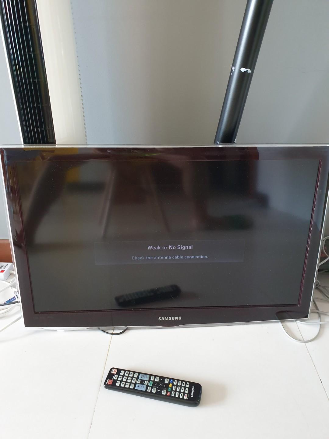 Samsung TV, Home Appliances, TVs & Entertainment Systems on Carousell