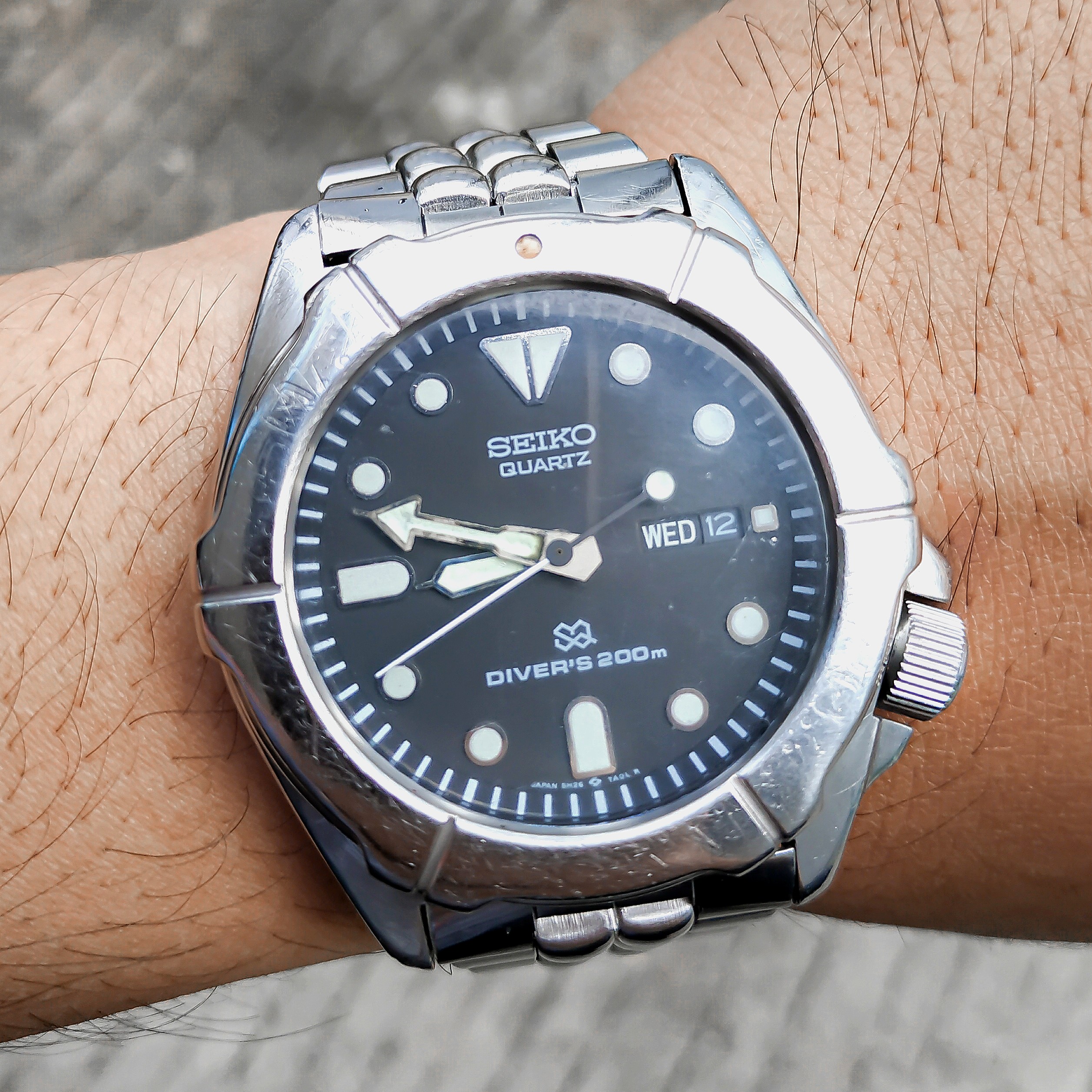 Seiko Diver SQ100, Fesyen Pria, Jam Tangan di Carousell