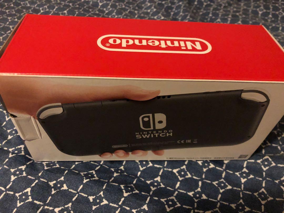 Switch Lite （分類：Nintendo 任天堂）位於 Hong Kong。 由 lclam85 提交（商品編號 286568895，圖片 1）。簡介： 100%全新switch Lite 信用卡贈品。