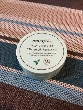 二手 innisfree透明吸油蜜粉