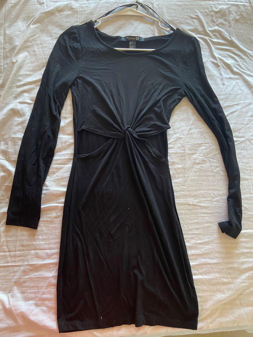F21 Black cut out dress (Category: Dresses) located in Pateros City. Submitted by andresmo (Listing ID 286733048, Image 1). Description: .