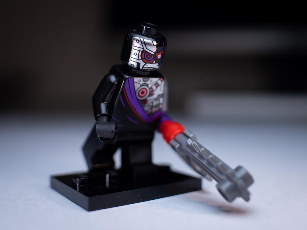 LEGO Ninjago: Nindroid 112005 Minifigure, Hobbies & Toys, Toys & Games ...