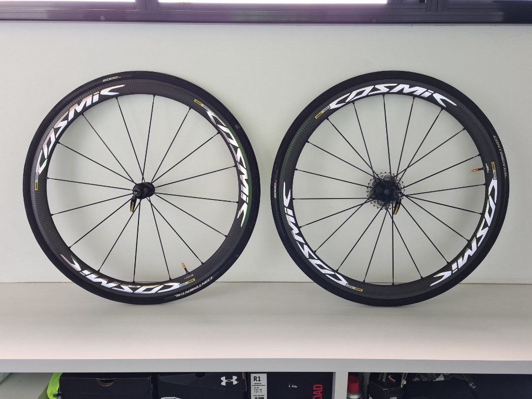 Mavic Cosmic Carbone 40 Elite Sports Equipment Bicycles Parts