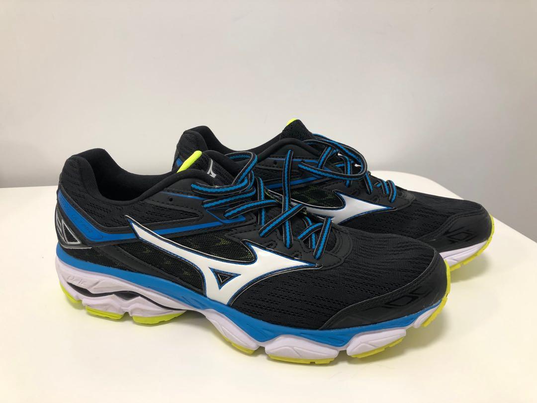 Mizuno US 9 Carousell