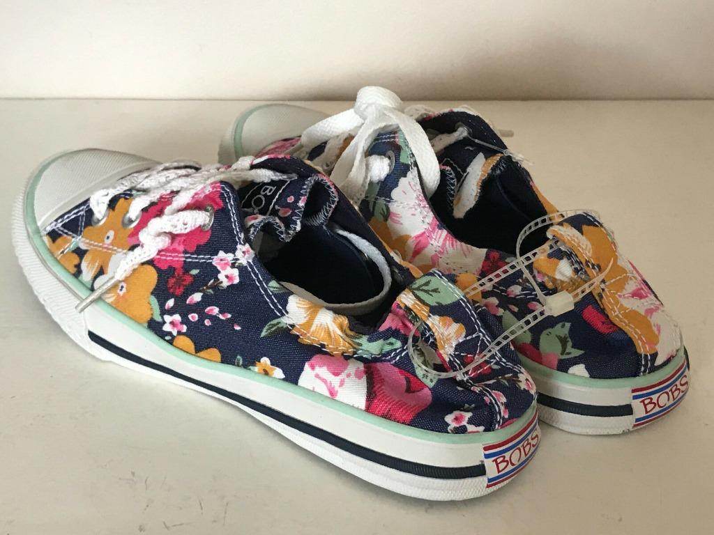 skechers bobs utopia turfs womens floral sneakers