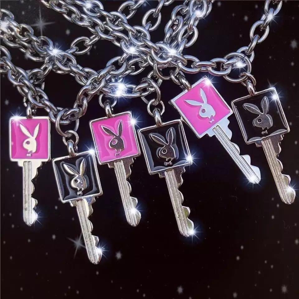 Playboy Bunny Key Necklace Women S Fashion Jewellery Necklaces On Carousell