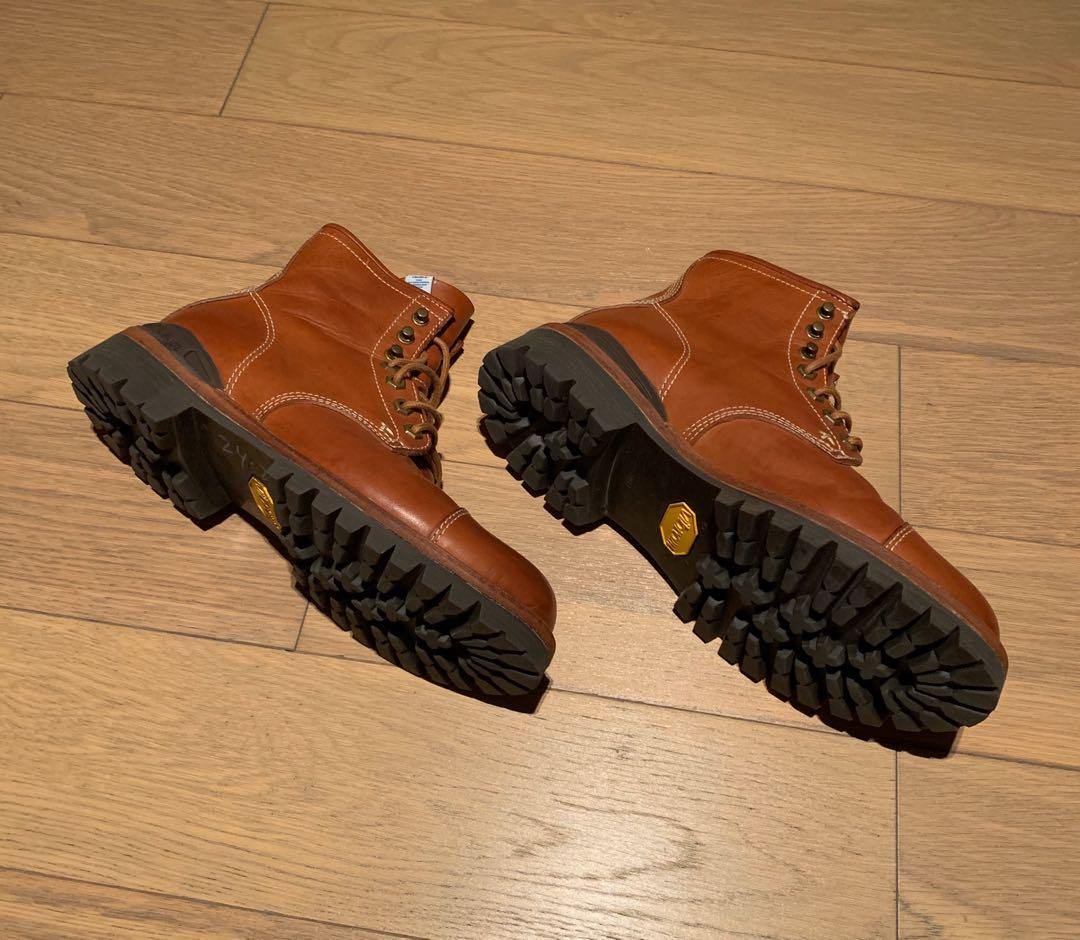 Visvim boots size 8 （分類：靴）位於 Hong Kong。 由 jmec631 提交（商品編號 286828605，圖片 3）。簡介： 舊版visvim boots （己停產） Size 8 99%new worn one time only (睇鞋底就知) 。