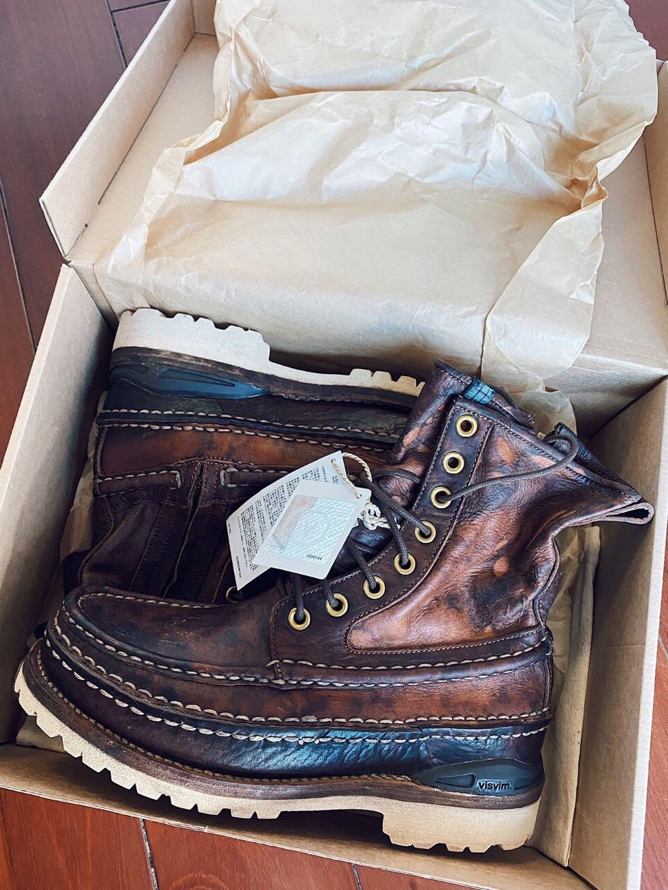 Visvim grizzly boots, 男裝, 鞋, 靴- Carousell