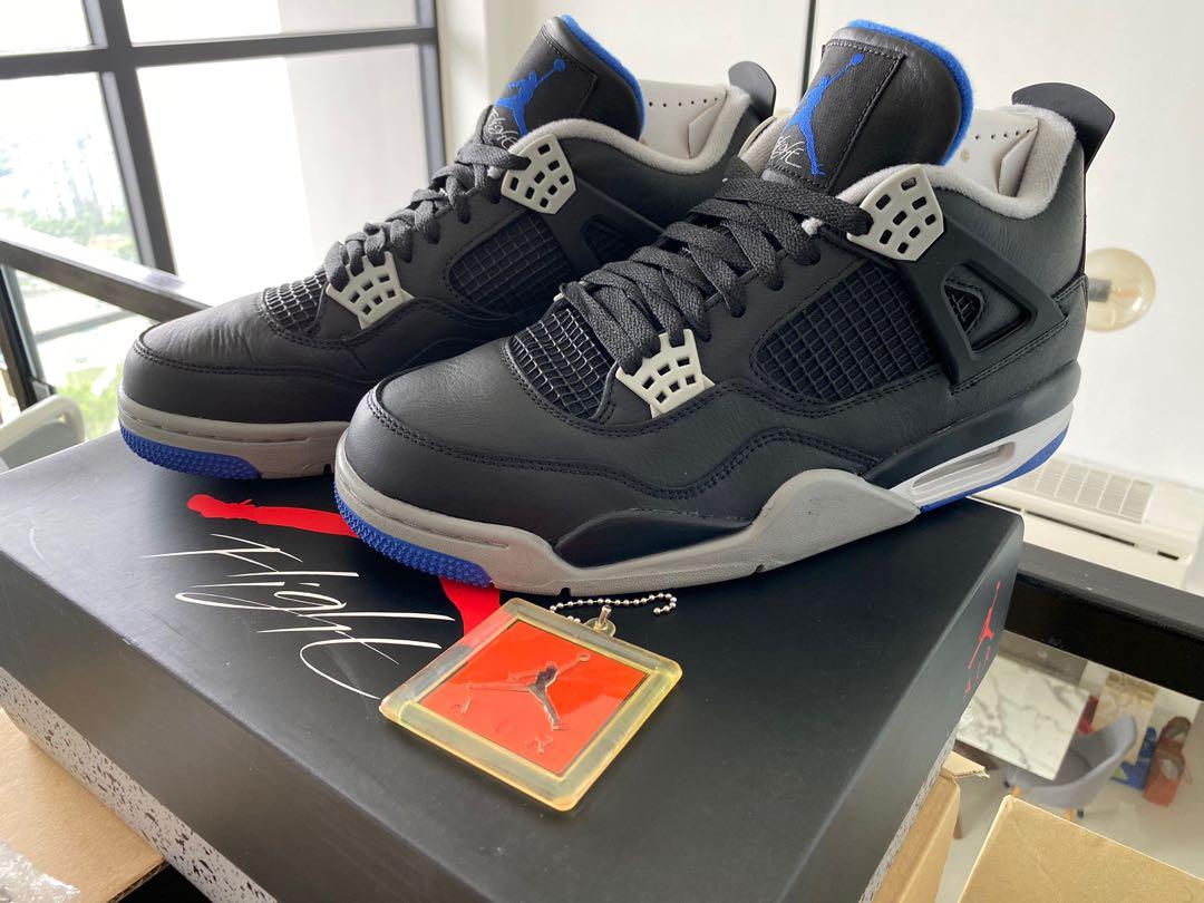 matte black jordan 4