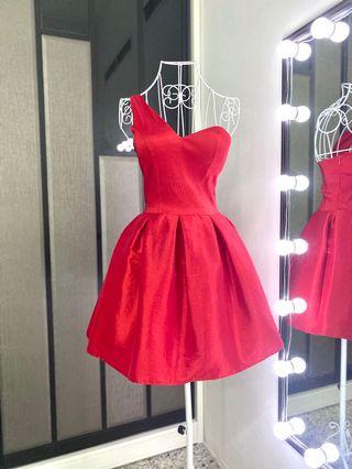 One-shouldered Red Flare Dress