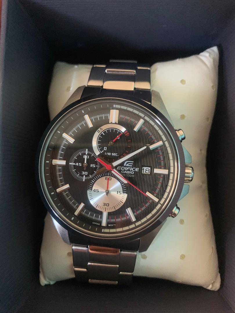 Casio Edifice Oversize Watch (Category: Men's Watches) located in Makati City. Submitted by bhv0408 (Listing ID 286884599, Image 1). Description: Selling my slightly used oversize casio edifice watch CASIO Edifice EFV-520D-1AVUDF Oversized Stainless Steel Band 100 M Water Resistance (Not tried on water) Size: 53×47.2×12.3mm Weight:146g With Box, Foam, Plastic Conditon: 9/10 RFS: Decluttering Feel free to message me for question. If interested mee