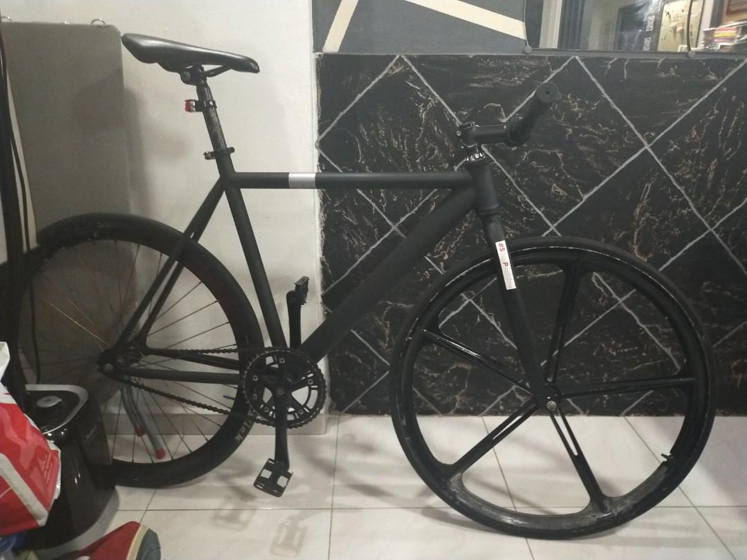 Fixie Fixed Gear Sports Equipment Bicycles Parts Bicycles on Carousell