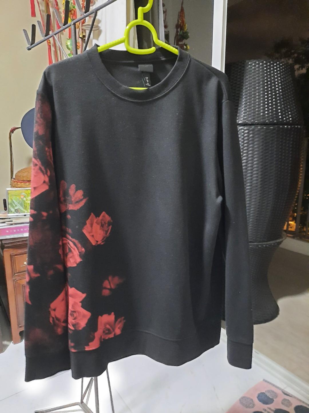 H M black rose pullover Men s Fashion Tops Sets Hoodies on Carousell