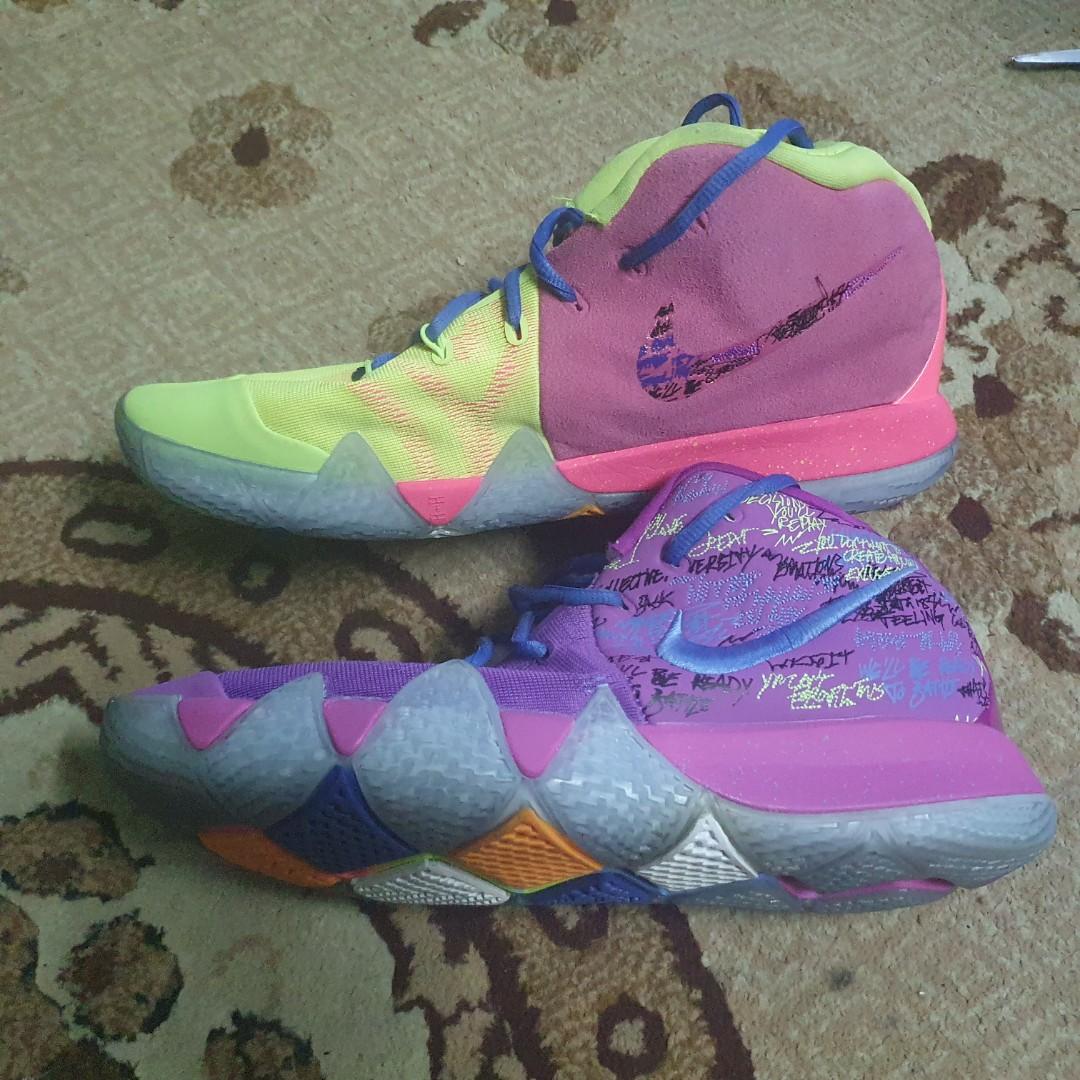 Kyrie outlet confetti mens
