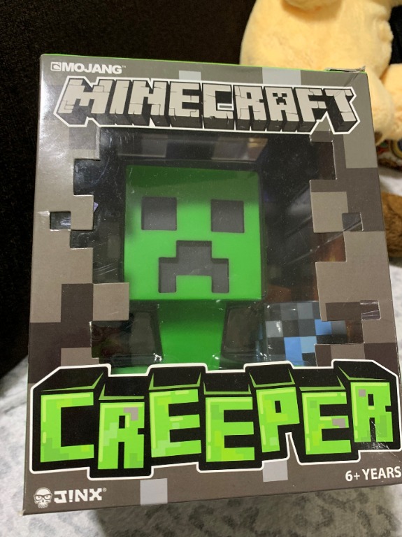 Minecraft Creeper Vinyl Figure by Mojang & Jinx, Hobbies & Toys, Toys