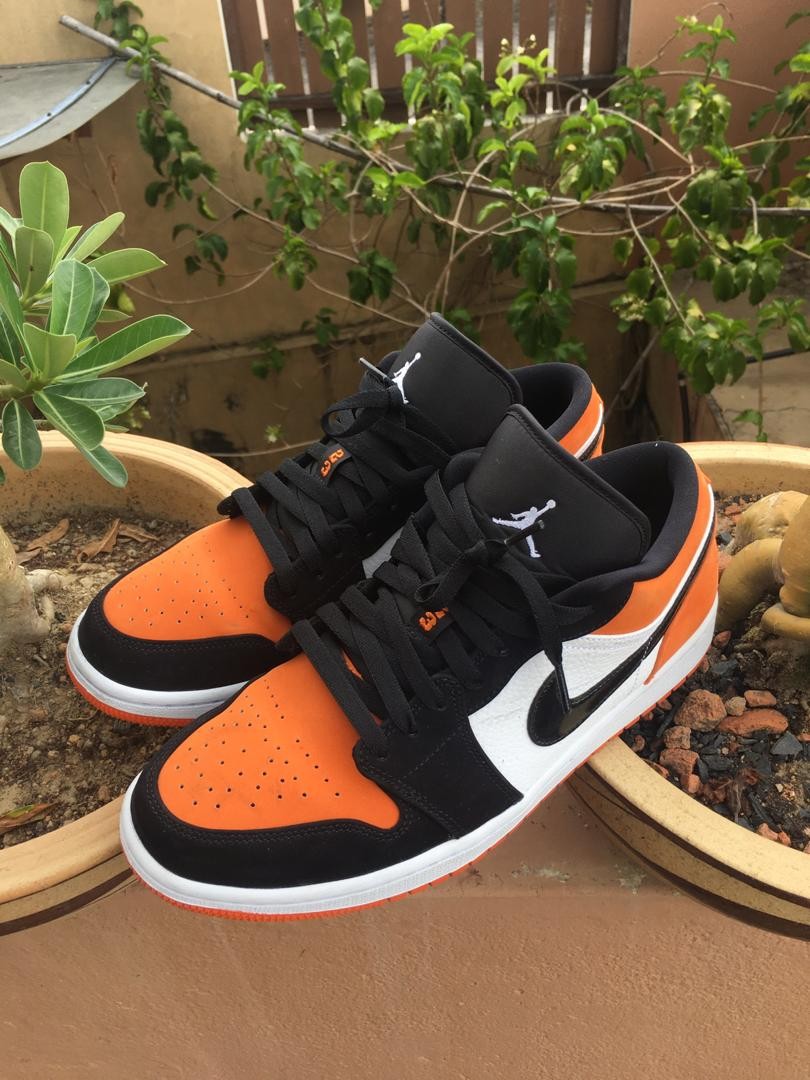 aj 1 low sbb