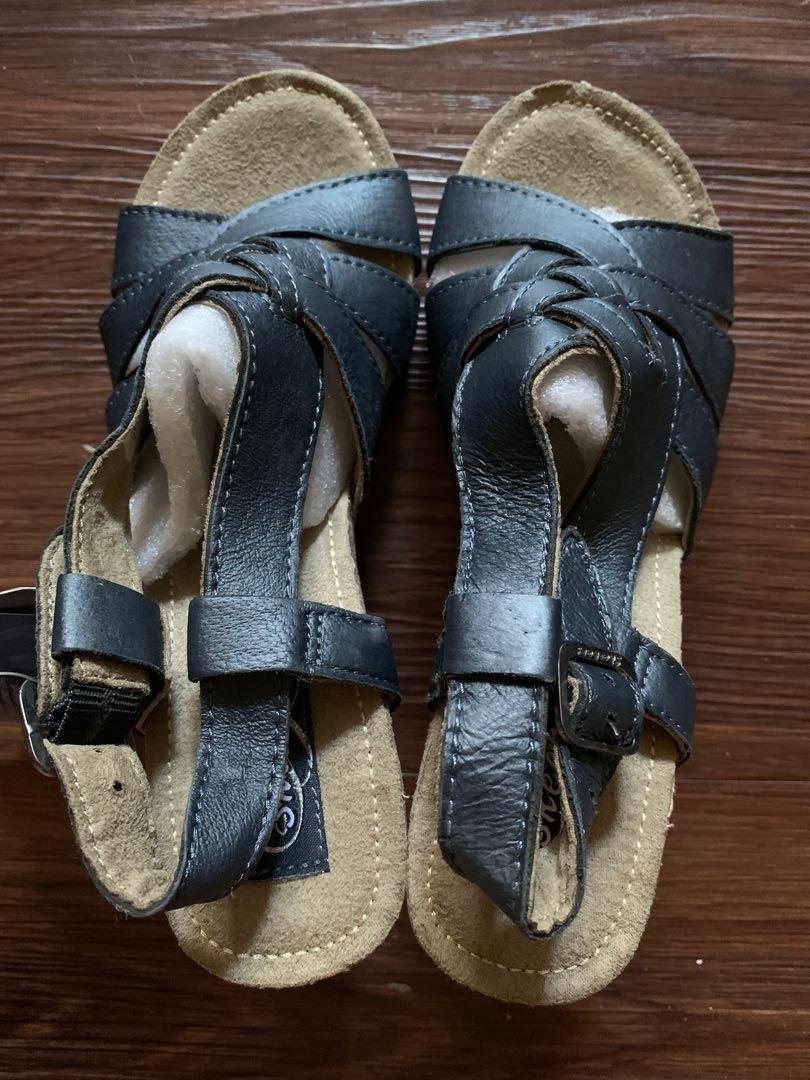 skechers modiste sandals