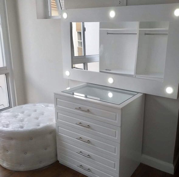 Vanity Mirror Set Cabinet Drawers And Round Tufted Chair Home Furniture Furniture Fixtures Shelves Drawers On Carousell