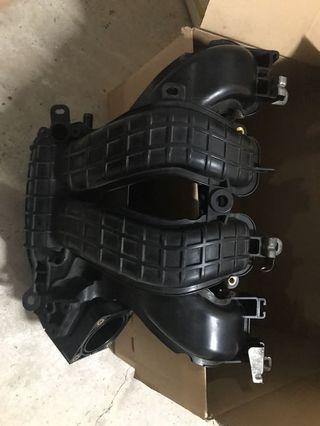 Used lancer ex gt 2.0 intake manifold