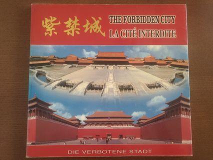 The Forbidden City - Beijing, China Souvenir Book iini Different Languages