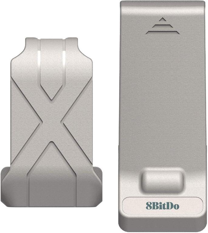 8Bitdo Smartphone Clip for SN30 Pro+ Bluetooth Gamepad (Silver) (Category: Controllers) located in Manila. Submitted by techsmartph (Listing ID 287019746, Image 3). Description: Clip Holder designed and produced by 8bitdo official. Support 8bitdo SN30 Pro+ Bluetooth Controller. Made from ABS plastic. Hold tight of your Smartphone without scratches. Supports regular and plus sized smartphones. Dismountable and easy to carry. NOTE: 8bitdo Controlle