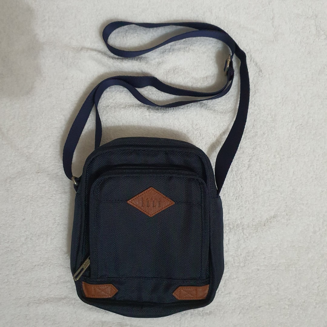 BASIC ELLE Sling Bag