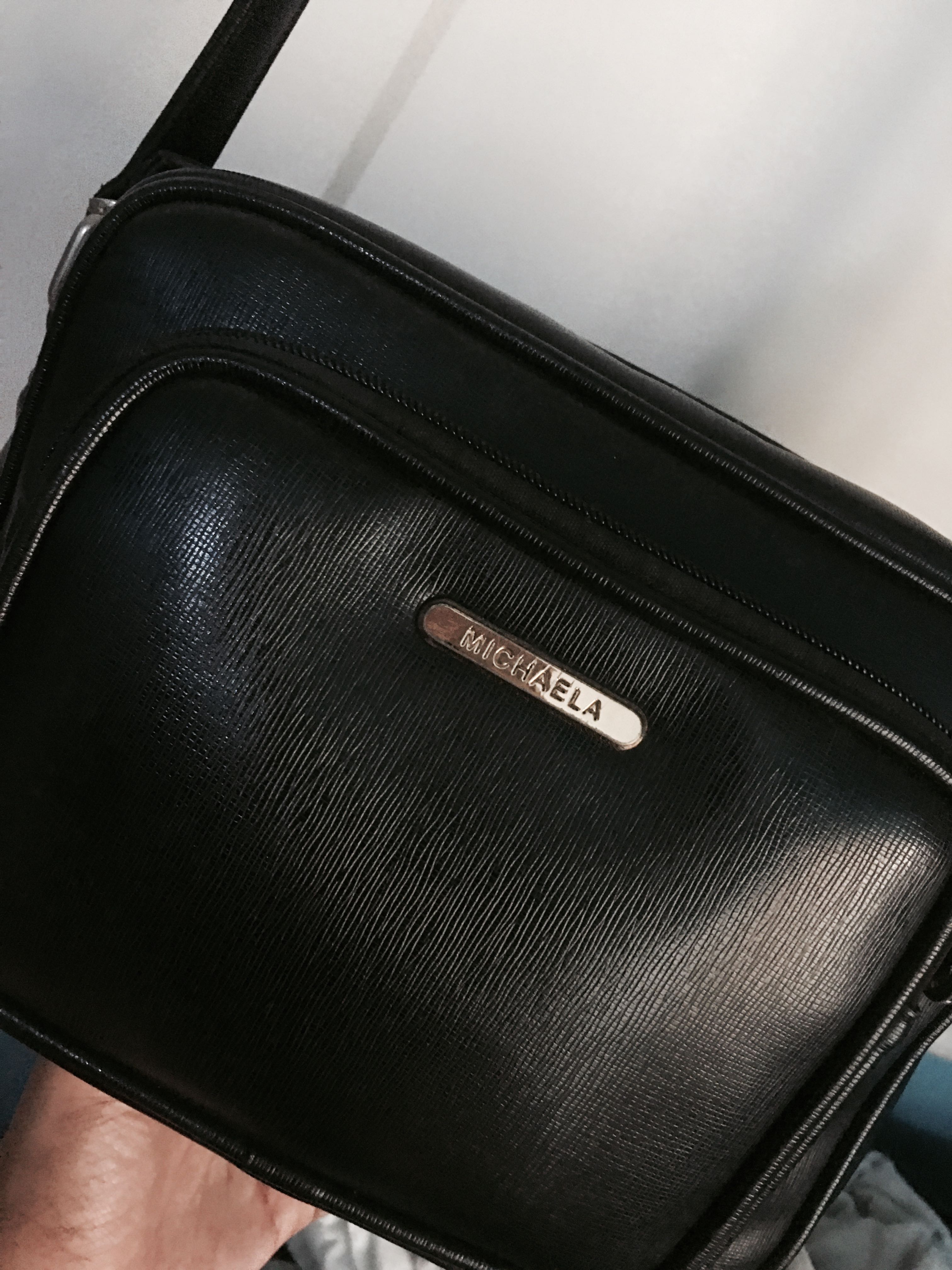 Sling bag michaela shop