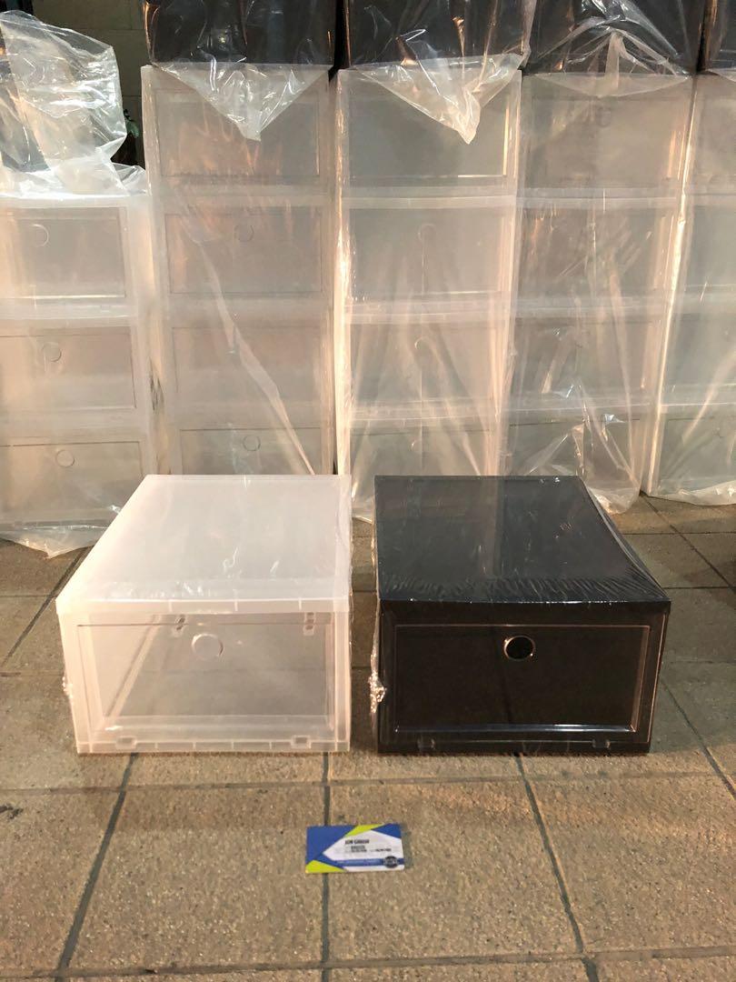 Hi top shoeboxes (Category: Storage Boxes & Baskets) located in Manila. Submitted by jongabor (Listing ID 286997471, Image 1). Description: For sale legit Hi-top Shoe boxes Lowest price guaranteed. Clear 250 Black 200 Prices are fixed regardless of how many boxes you will get. Pick up: (Waze Citybliss Salon Fajardo Sampaloc Manila) Shipping via Lalamove with additional fees. Mode of payment: Gcash Paymaya Paypal BDO BPI.