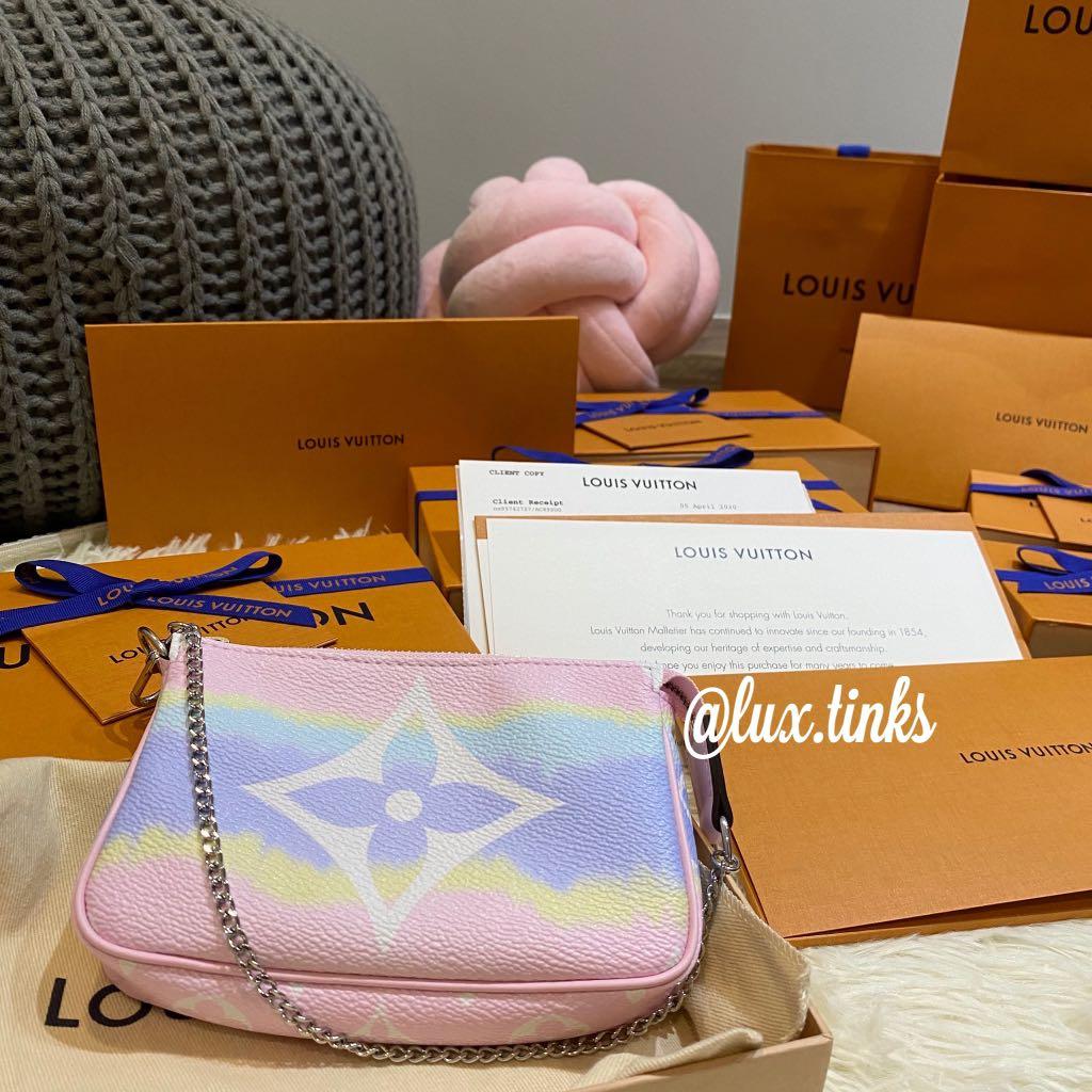 Like New Louis Vuitton Escale Mini Pochette, Luxury, Bags & Wallets on  Carousell