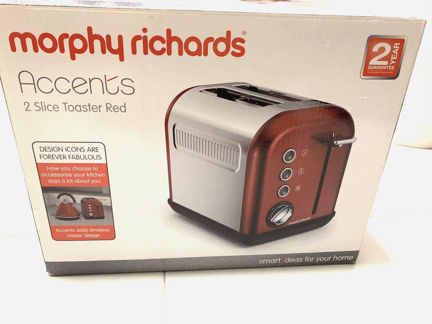Morphy Richards red toaster, TV & Home Appliances, Kitchen Appliances
