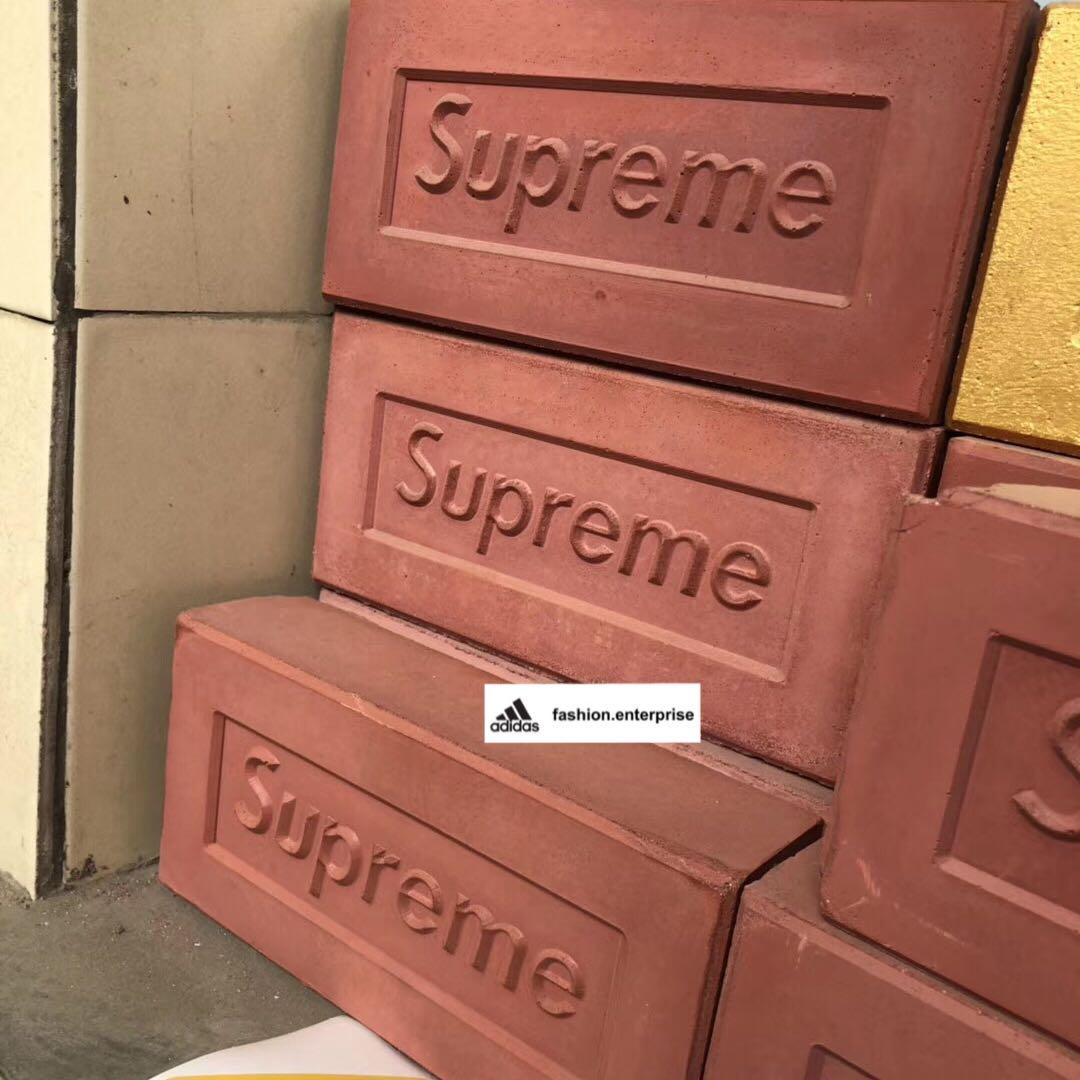 Supreme Clay Brick Red Gold Men s Fashion Watches