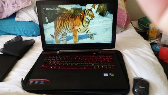 Lenovo Y700 gaming laptop 2ndhand pero di gamit.prestine condition.