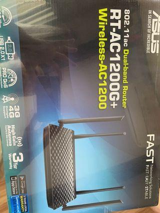 ASUS RT-AC1200G+ Router