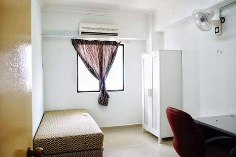 Vista Komanwel B Block B2 medium room with own bathroom RM 750 /month