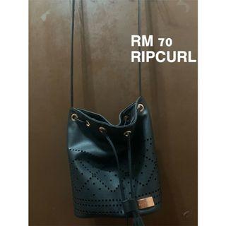 Ripcurl Bag Women S Fashion Carousell Malaysia