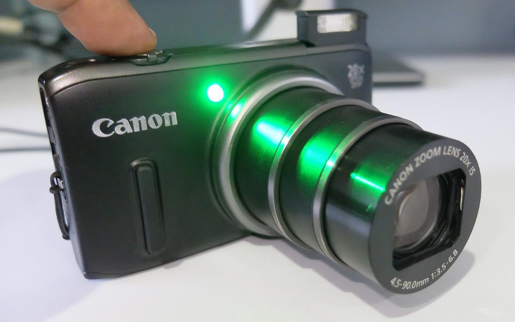 canon powershot sx260 hs super zoom