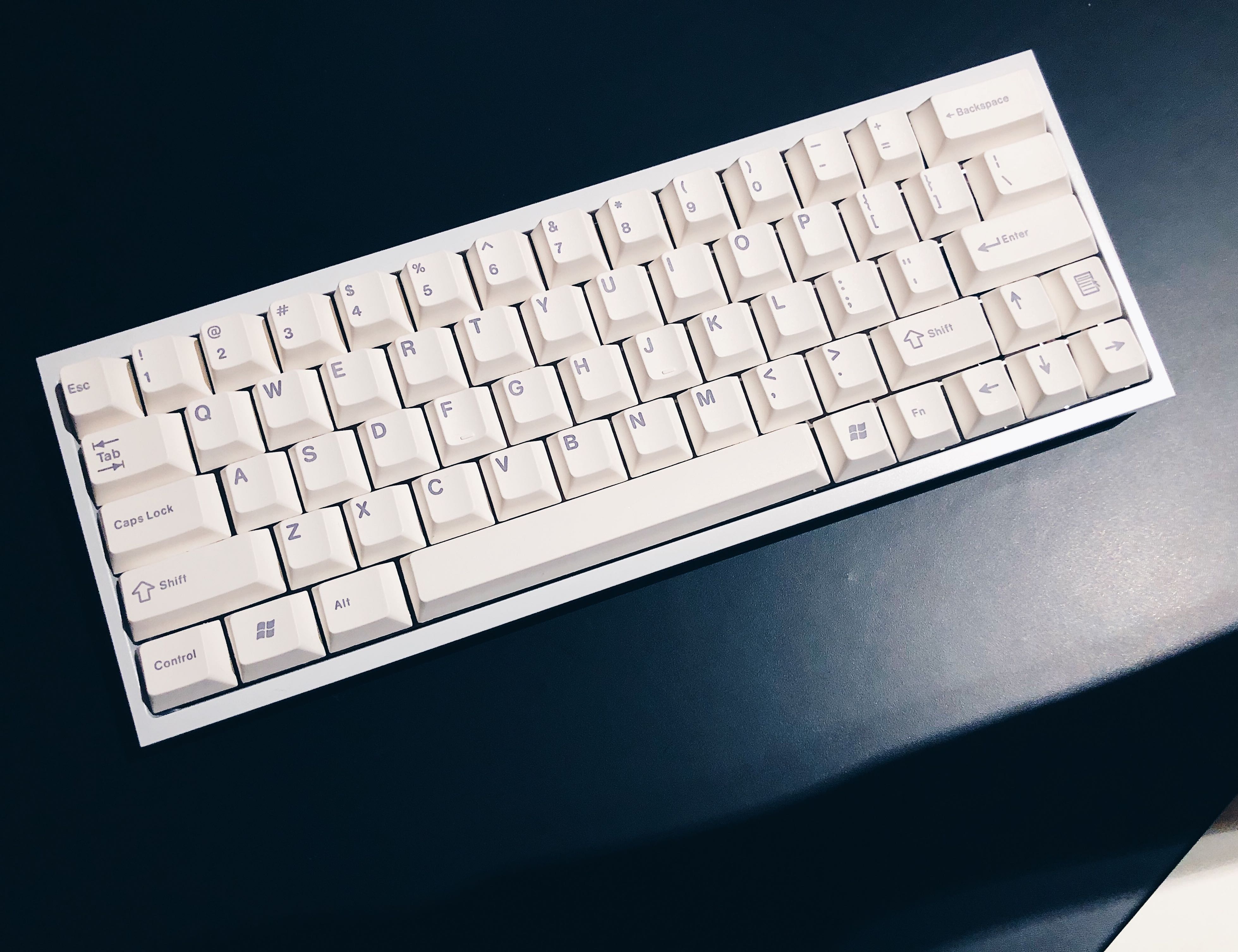 EWhite Tofu Keyboard with lights, Computers & Tech, Parts