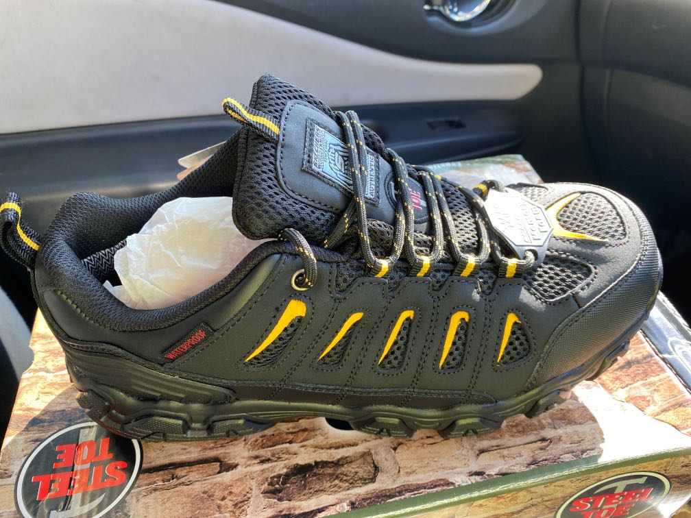 Skechers blais new arrivals st safety shoes