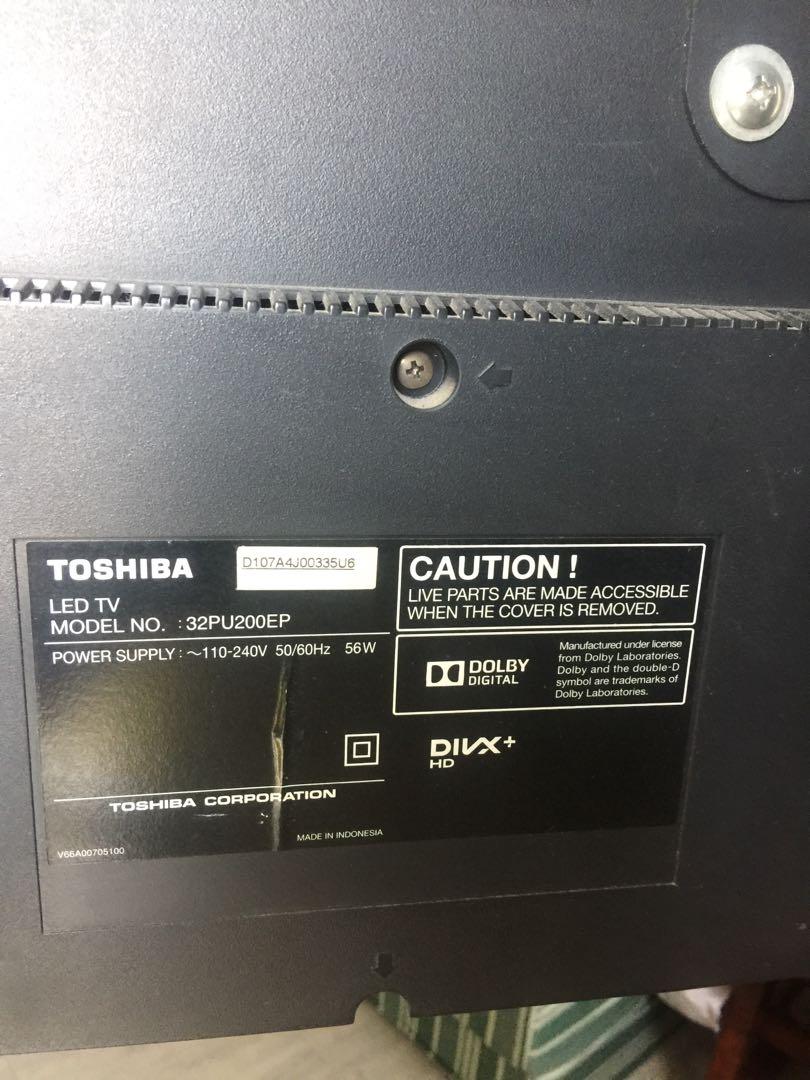 TOSHIBA LED TV (Category: TV) located in Paranaque City. Submitted by arieldyson (Listing ID 287158367, Image 3). Description: hindi masyado gamit dahil sa gabi lang pinapanoodan after ng office. walang isyu ng sira. bumil lang ng mas malaking internet tv. yun last picture yun ang kapalit. matipid sa kuryente 55watts lang. meetup: amaia steps sucat, front of manila memorial..