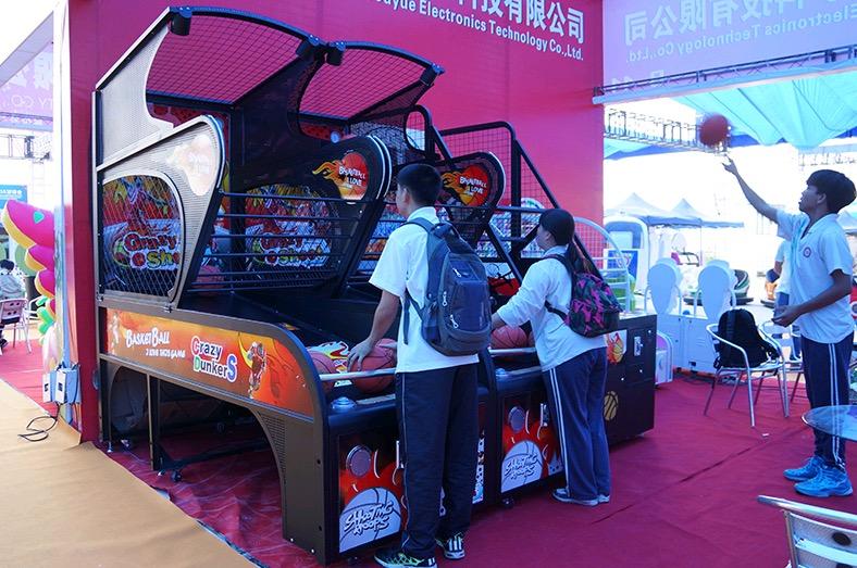 Basketball Arcade Machine For Sale And Rent Toys Games Others On Carousell