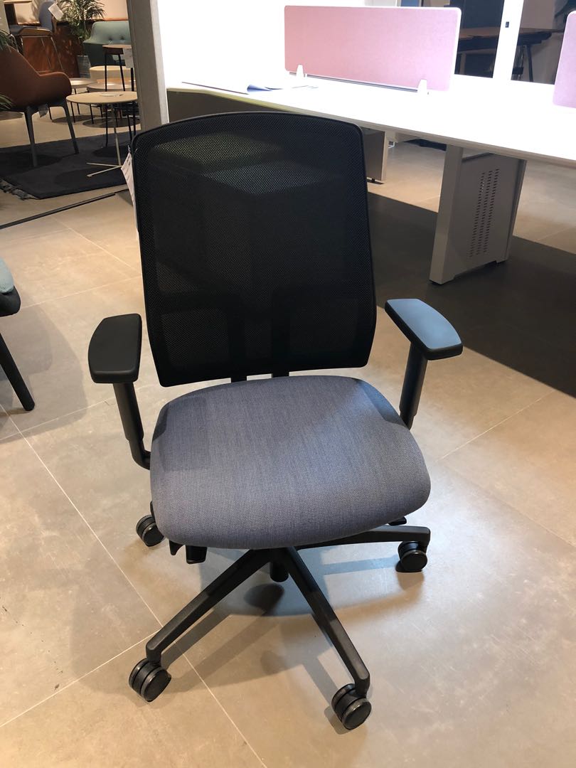 Boss Design Office Chair Furniture Tables Chairs On Carousell