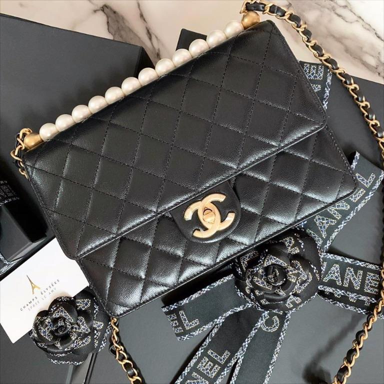 Chanel Black Leather Medium Chic Pearls Flap Bag Chanel