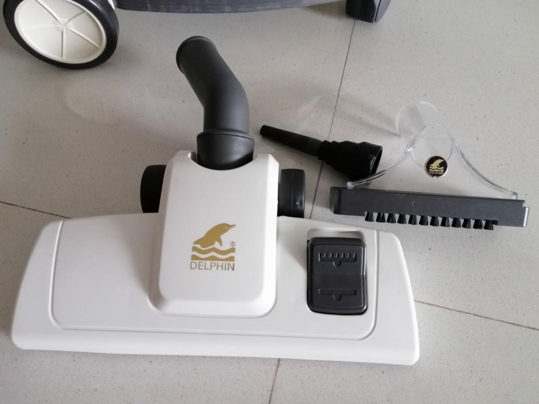 Delphin Vacuum Cleaner DP S8, TV & Home Appliances, Vacuum Cleaner
