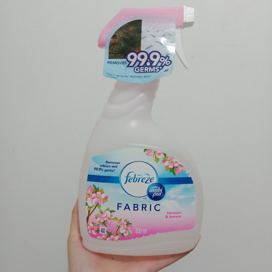 Febreze, Furniture & Home Living, Cleaning & Homecare Supplies, Detergents on Carousell