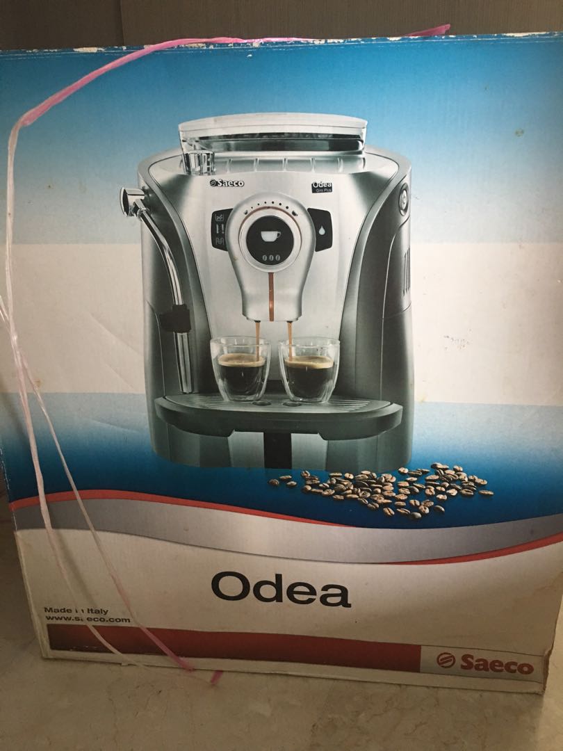 Saeco Odea Giro Plus -Grey -Silver, TV & Home Appliances, Kitchen Appliances, & Makers on Carousell