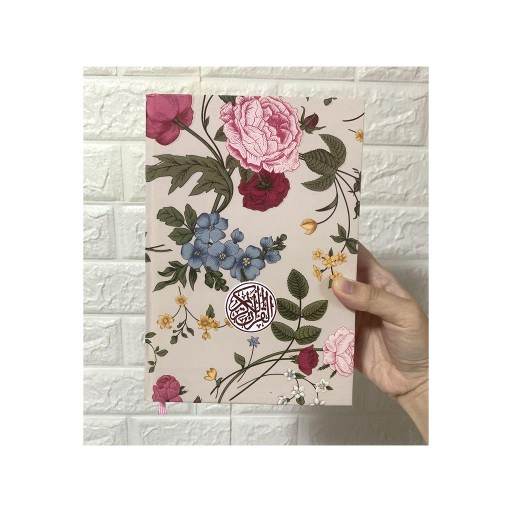 A5 Al Quran In White Pink Floral With Rumi And Malay Translations Hobbies Toys Memorabilia Collectibles Religious Items On Carousell