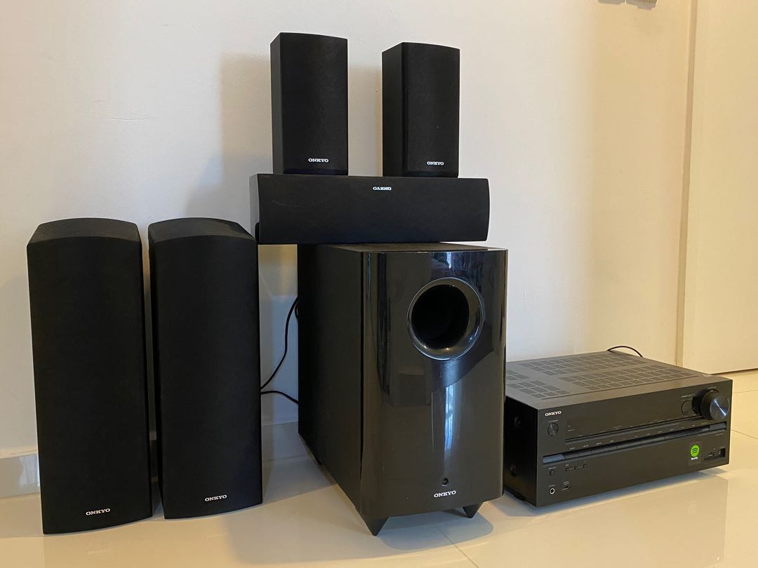Onkyo 5 1 2 Dolby Atmos Surround Sound System Audio Soundbars Speakers Amplifiers On Carousell
