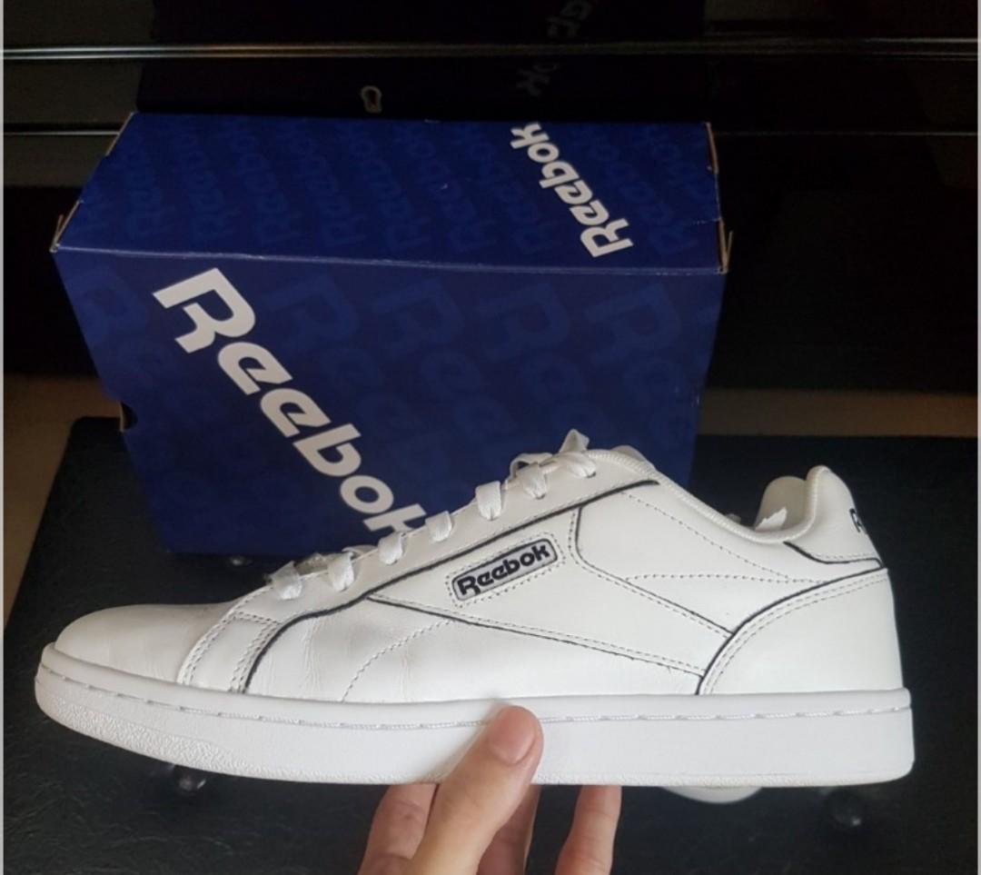 Reebok white shoes, Men's Fashion 