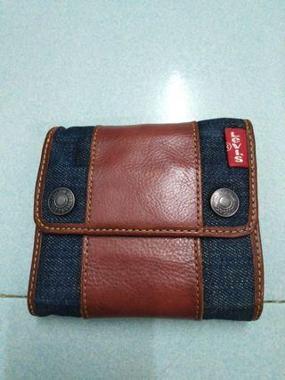 levis leather purse