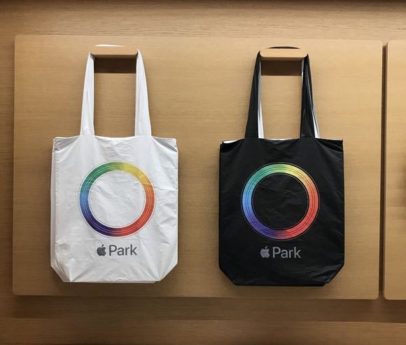 Apple park tote bag new arrivals